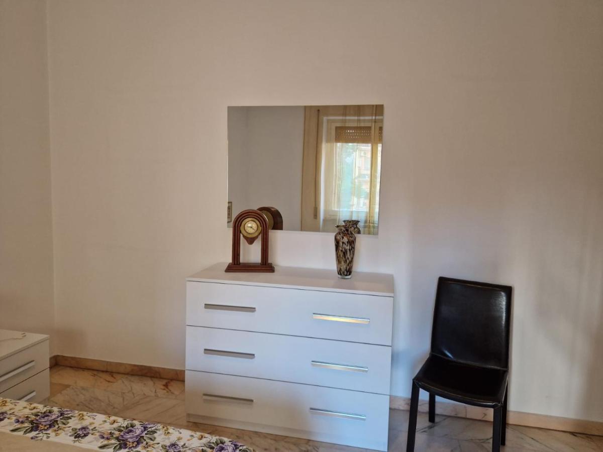 Apartamento La Casa Di Angelica Cagliari Exterior foto